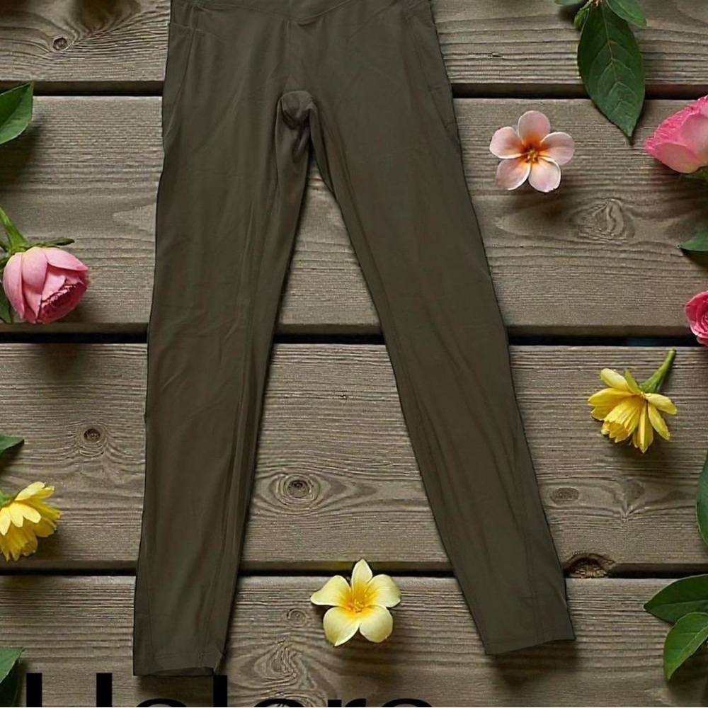 HALARA Olive Green Leggings